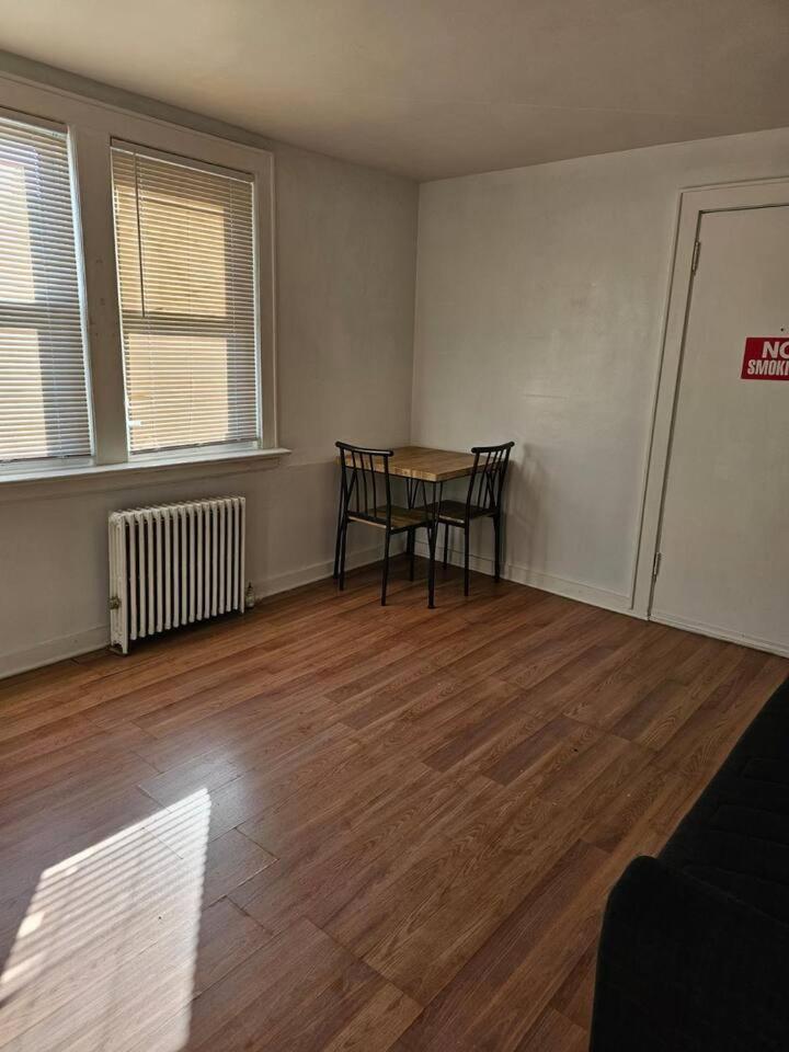 Private Apartment With 1 Bedroom And 1 Bathroom And Free Wi-Fi Paterson Eksteriør bilde